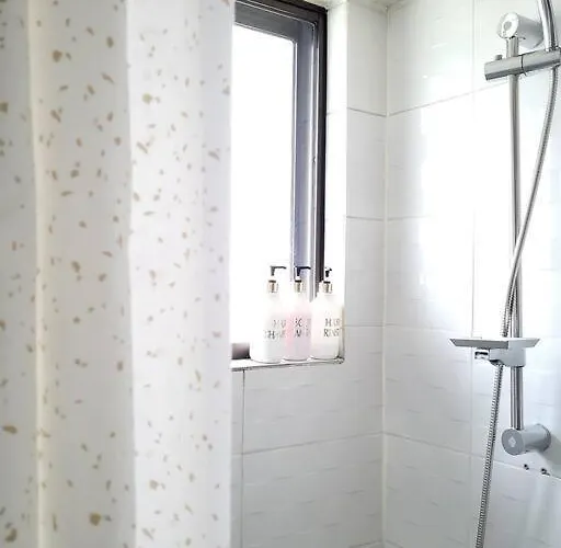 아파트 Seoulhousejamsil,풀옵션,신규오픈,3룸,2화장실,넓은거실,4인쇼파,8인식탁,잠실,롯데월드,롯데타워,코엑스비즈니스,kspo Dome,종합운동장,아산병원,삼성병원,강남성형외과 *