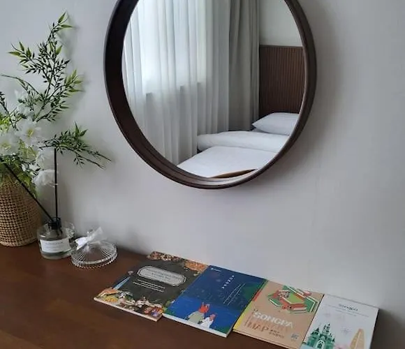 Seoulhousejamsil,풀옵션,신규오픈,3룸,2화장실,넓은거실,4인쇼파,8인식탁,잠실,롯데월드,롯데타워,코엑스비즈니스,kspo Dome,종합운동장,아산병원,삼성병원,강남성형외과 서울특별시