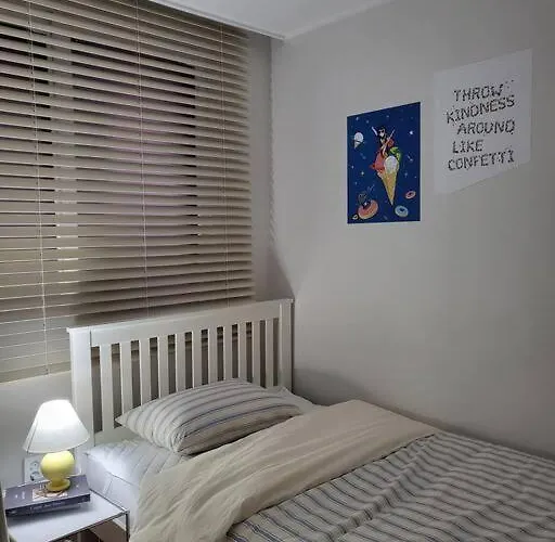 아파트 Seoulhousejamsil,풀옵션,신규오픈,3룸,2화장실,넓은거실,4인쇼파,8인식탁,잠실,롯데월드,롯데타워,코엑스비즈니스,kspo Dome,종합운동장,아산병원,삼성병원,강남성형외과 서울특별시