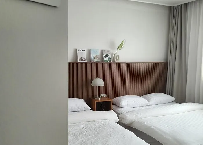 Seoulhousejamsil,풀옵션,신규오픈,3룸,2화장실,넓은거실,4인쇼파,8인식탁,잠실,롯데월드,롯데타워,코엑스비즈니스,kspo Dome,종합운동장,아산병원,삼성병원,강남성형외과 서울특별시